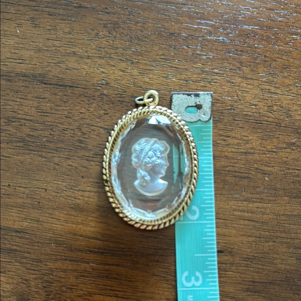 Vintage Glass Cameo Pendant